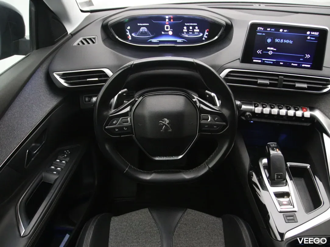 Peugeot 5008 1.6 121kW