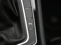 Volkswagen Golf 2 110kW thumbnail