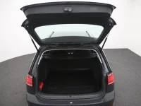 Volkswagen Golf 2 110kW thumbnail