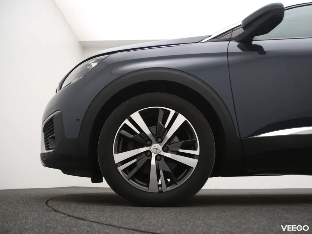Peugeot 5008 1.6 121kW