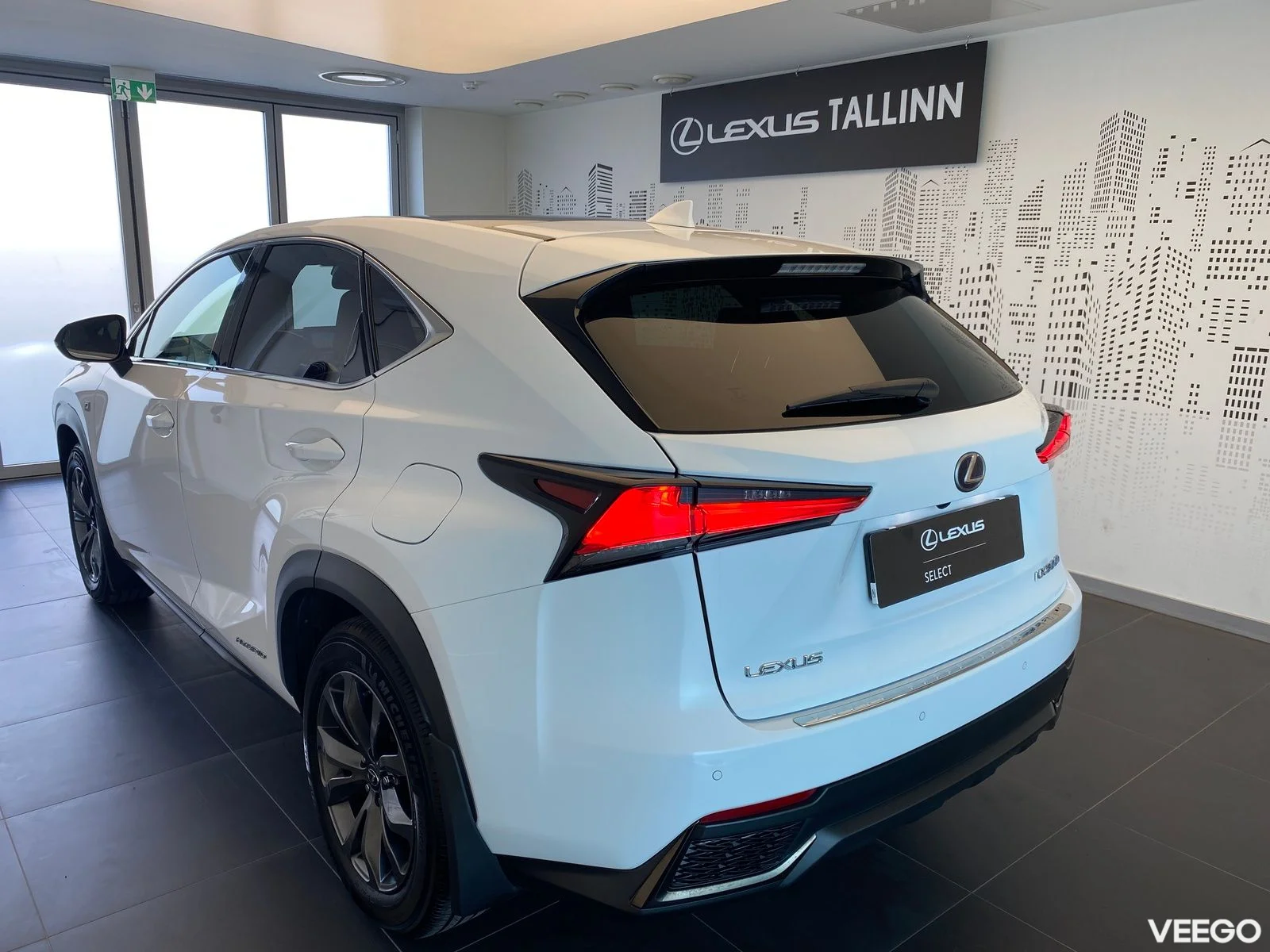 Lexus NX 300h - 114kW
