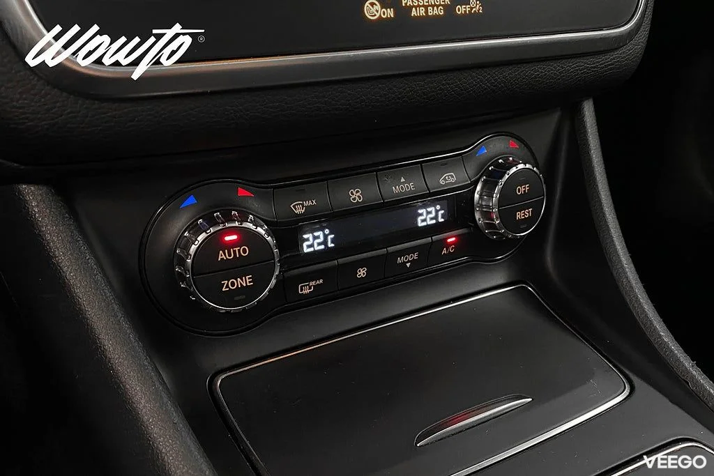 Mercedes-Benz CLA 220 d 177HK /Pano /Drag /CarPlay 130kW