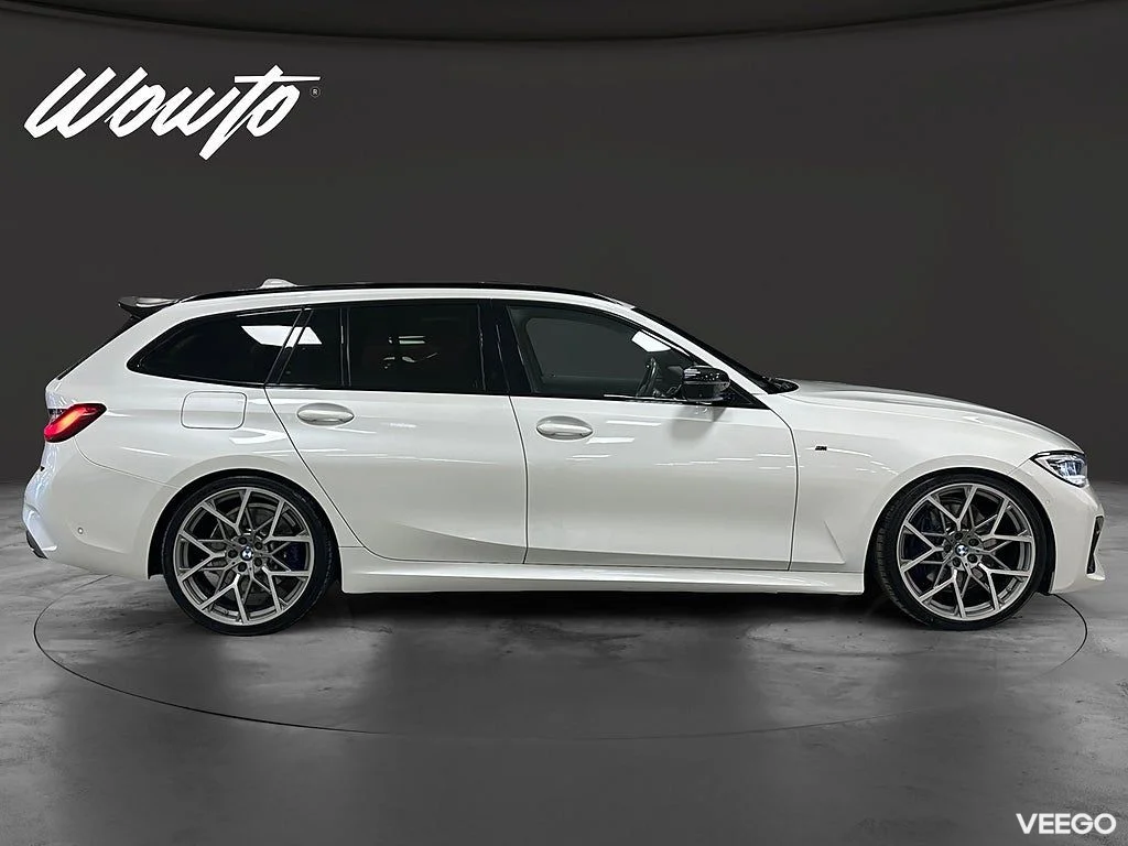 BMW M340i xDrive Touring 420HK Innovation Panorama Laser 309kW