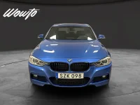 BMW 335 i xDrive M Performance 340hk / HUD / Navi / Svensksåld 250kW