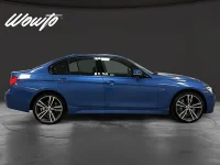 BMW 335 i xDrive M Performance 340hk / HUD / Navi / Svensksåld 250kW