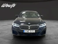 BMW 545 e xDrive M Sport / HUD / Dragkrok / Keyless 210kW