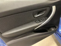 BMW 335 i xDrive M Performance 340hk / HUD / Navi / Svensksåld 250kW