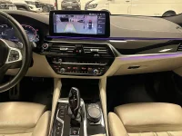 BMW 545 e xDrive M Sport / HUD / Dragkrok / Keyless 210kW