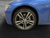 BMW 335 i xDrive M Performance 340hk / HUD / Navi / Svensksåld 250kW