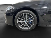 BMW 545 e xDrive M Sport / HUD / Dragkrok / Keyless 210kW