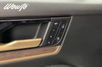 Porsche Cayenne E-Hybrid 470HK /Sportavgas /18-Vägs /Se Spec 346kW