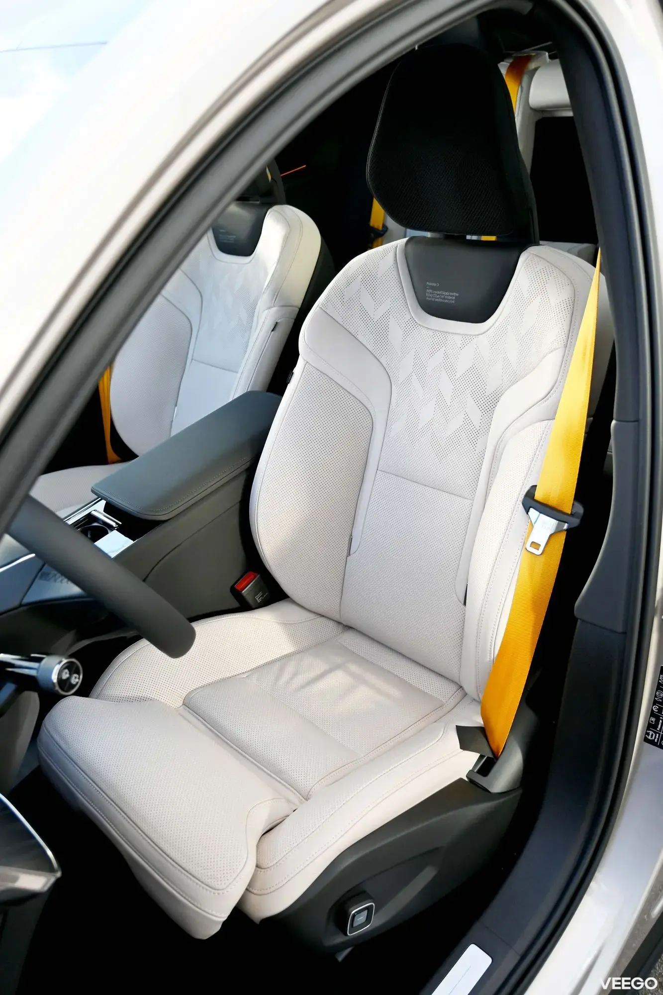 Polestar 3 DUAL B&W LUXURY+ PERFORMANCE PACK XENIUM INTELLI FULL 380kW