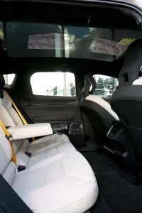 Polestar 3 DUAL B&W LUXURY+ PERFORMANCE PACK XENIUM INTELLI FULL 380kW thumbnail