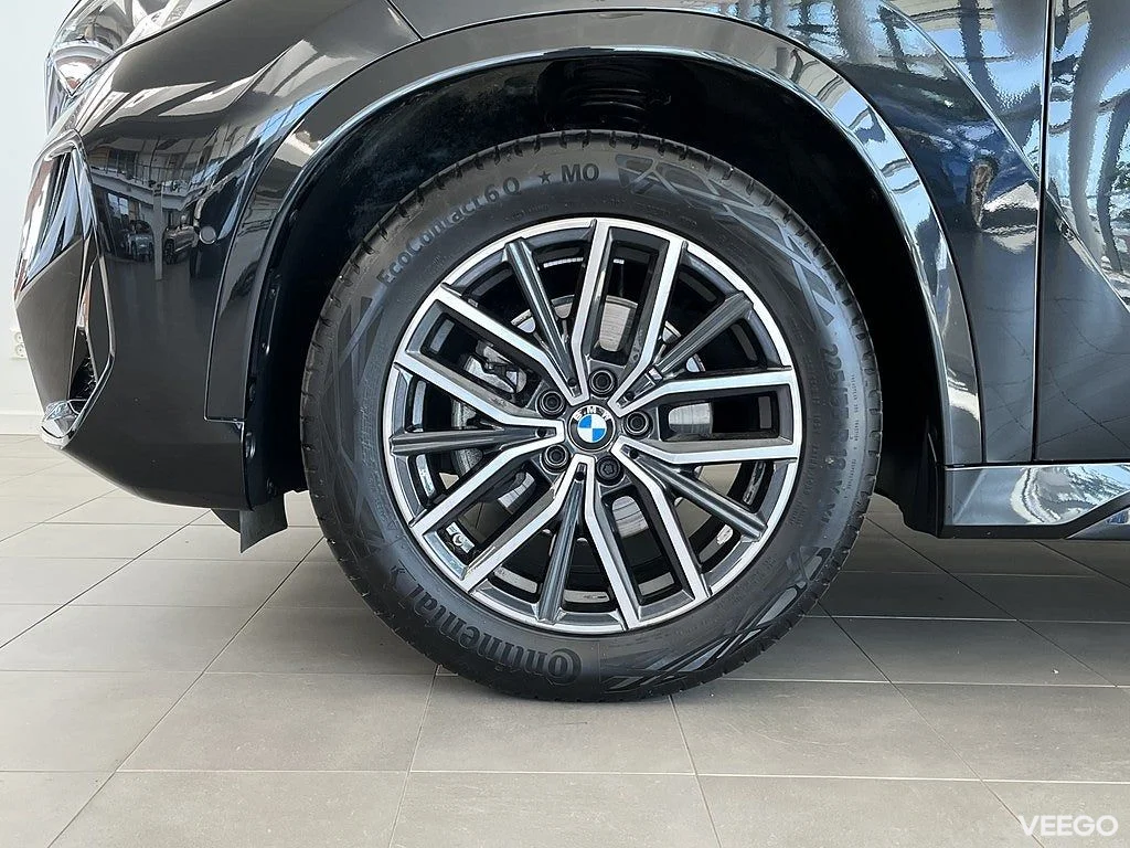 BMW X1 sDrive18i M Sport Drag Rattvärme Sportstolar ParkAssist 0kW