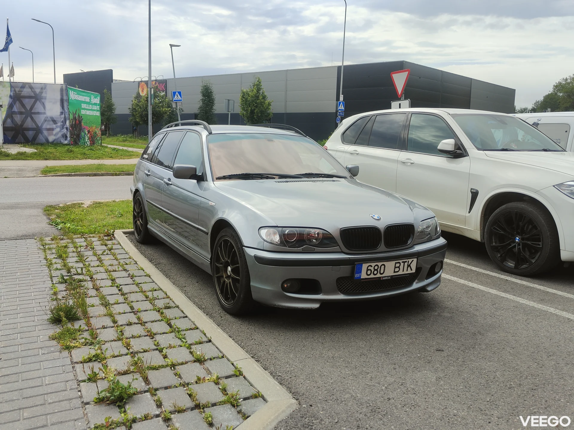 BMW 330 330xd 3.0 150kW