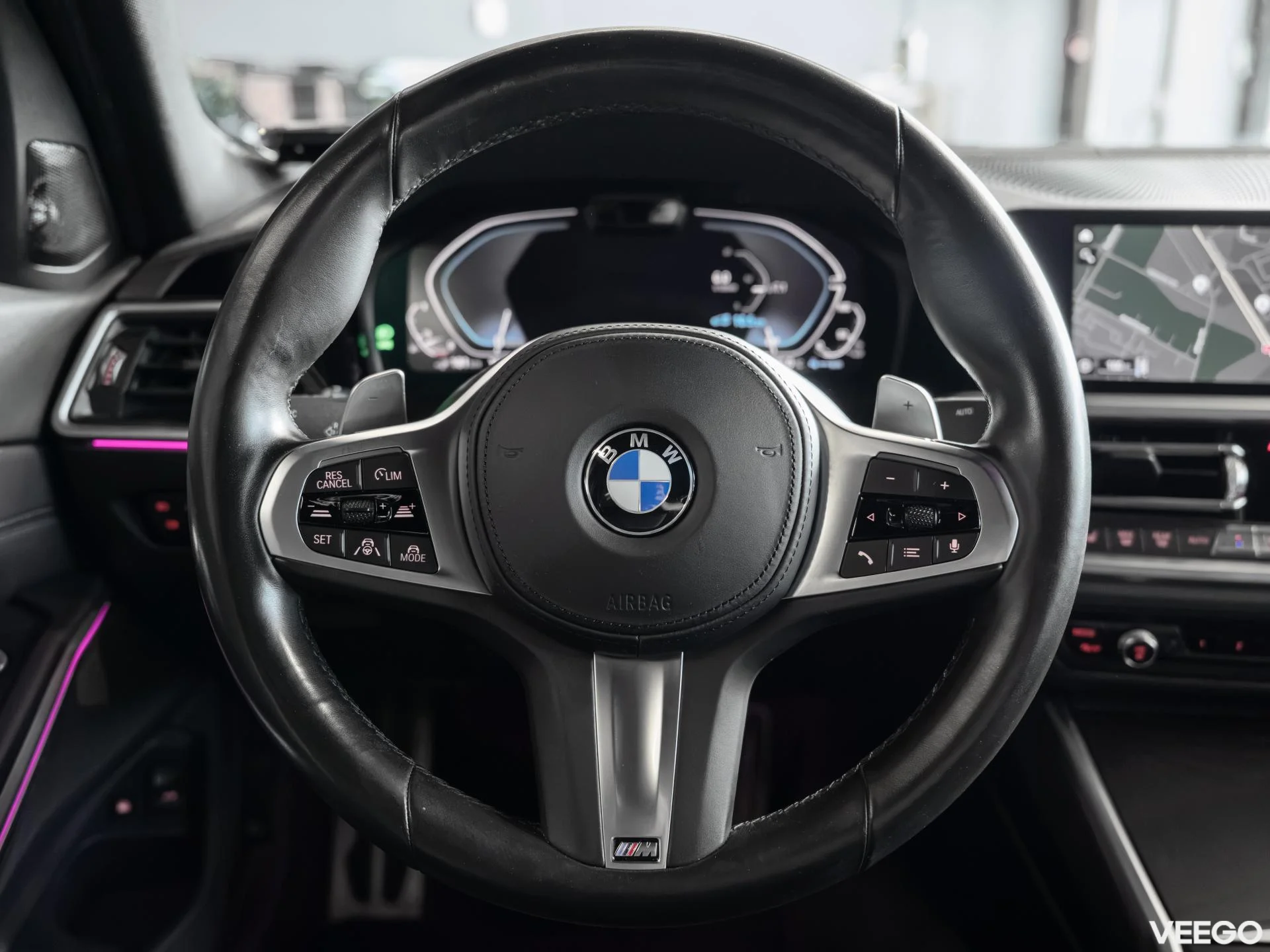 BMW 330 2.0 240kW