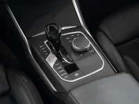 BMW 330 2.0 240kW thumbnail