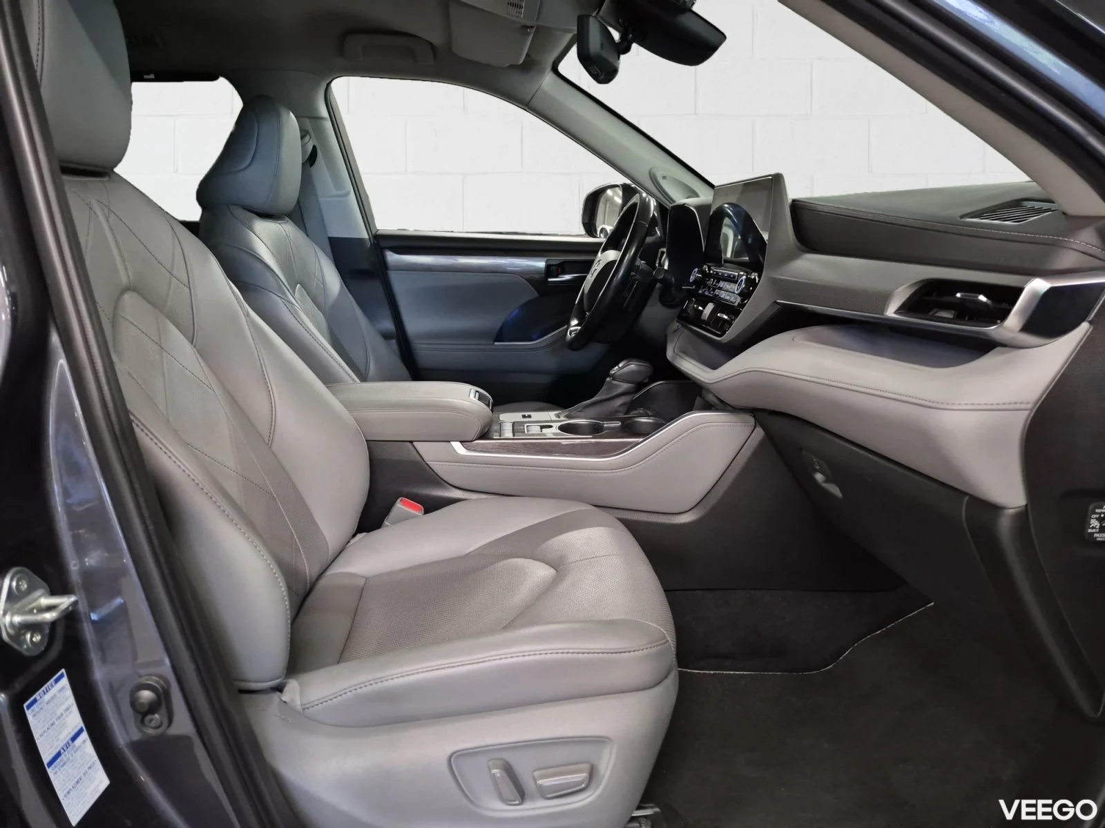Toyota Highlander Premium AWD 2.5 140kW