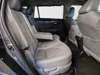 Toyota Highlander Premium AWD 2.5 140kW thumbnail