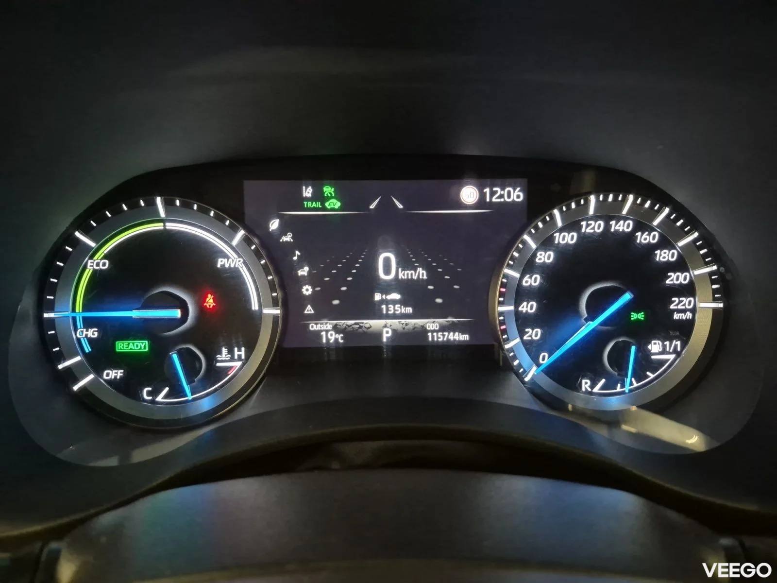 Toyota Highlander Premium AWD 2.5 140kW