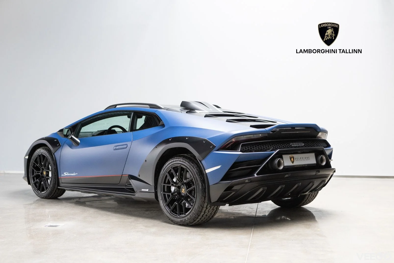 Lamborghini Huracan Sterrato 5.2 449kW