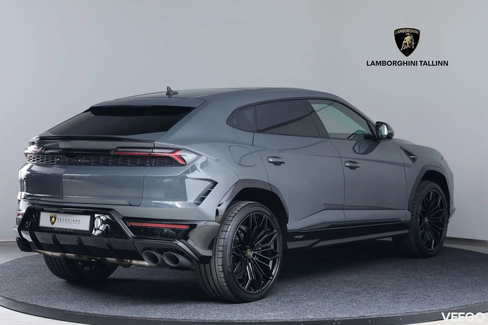 Lamborghini Urus - 456kW