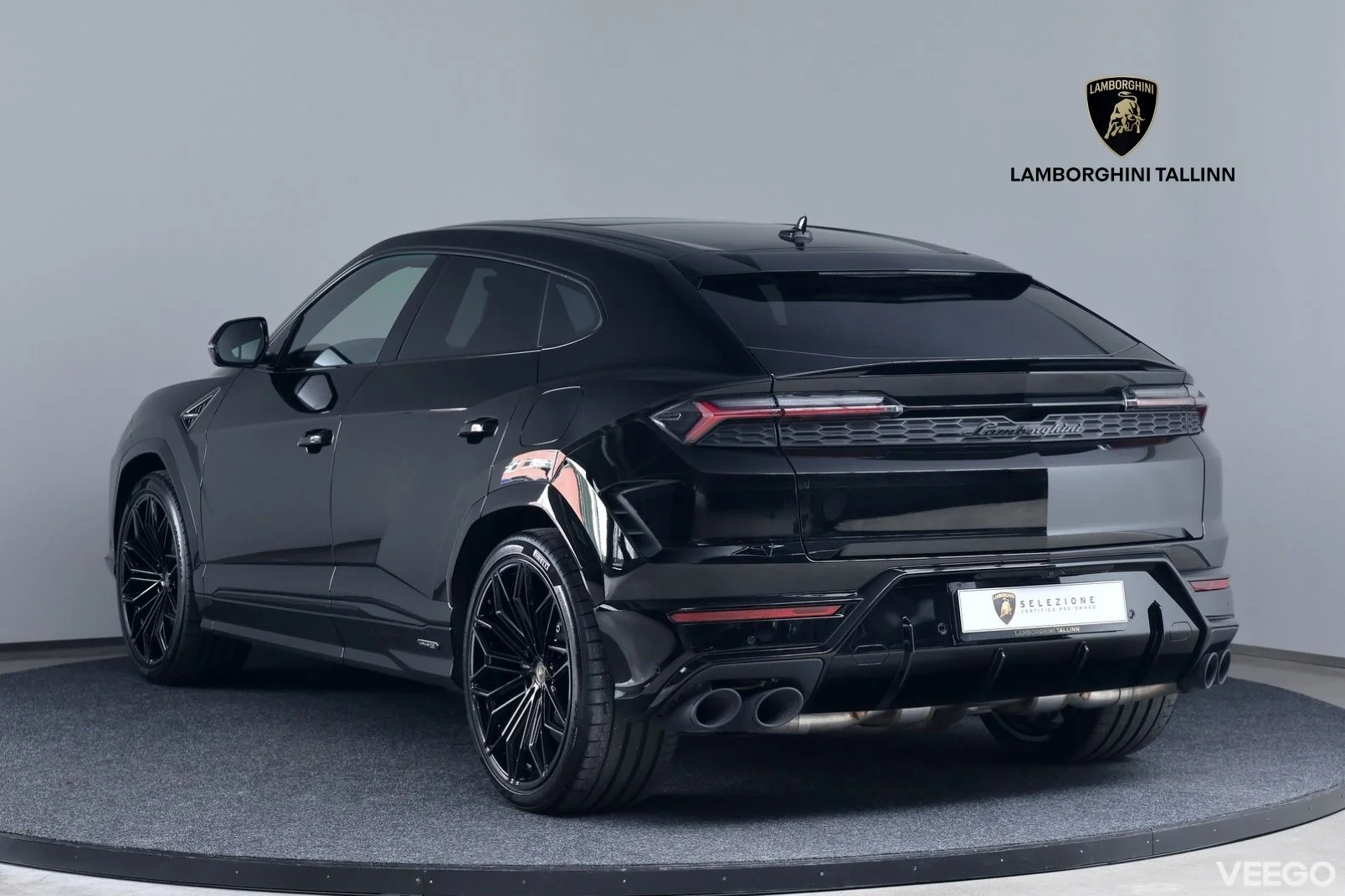 Lamborghini Urus Lamborghini SE 4,0 V8 588kW 8-k. automaat 4 588kW
