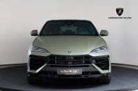Lamborghini Urus SE 4 588kW thumbnail