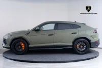 Lamborghini Urus SE 4 588kW thumbnail
