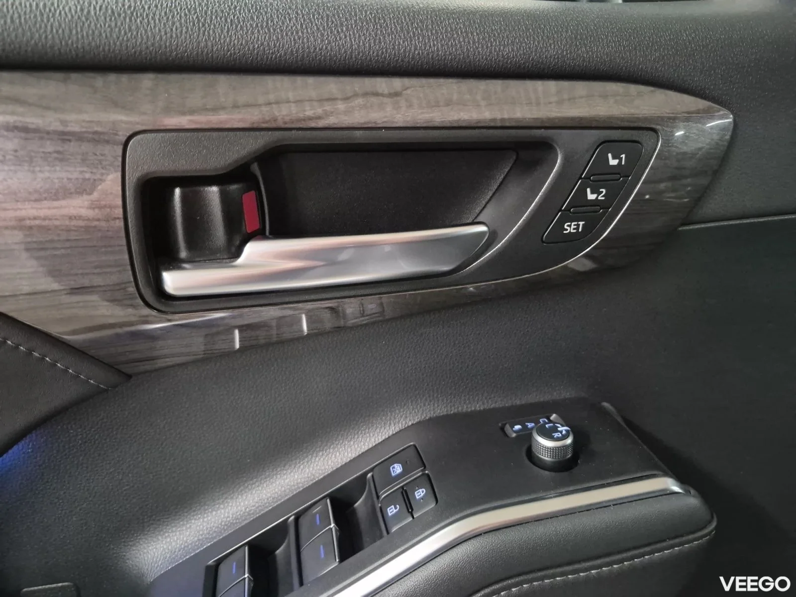 Toyota Highlander Premium AWD 2.5 140kW