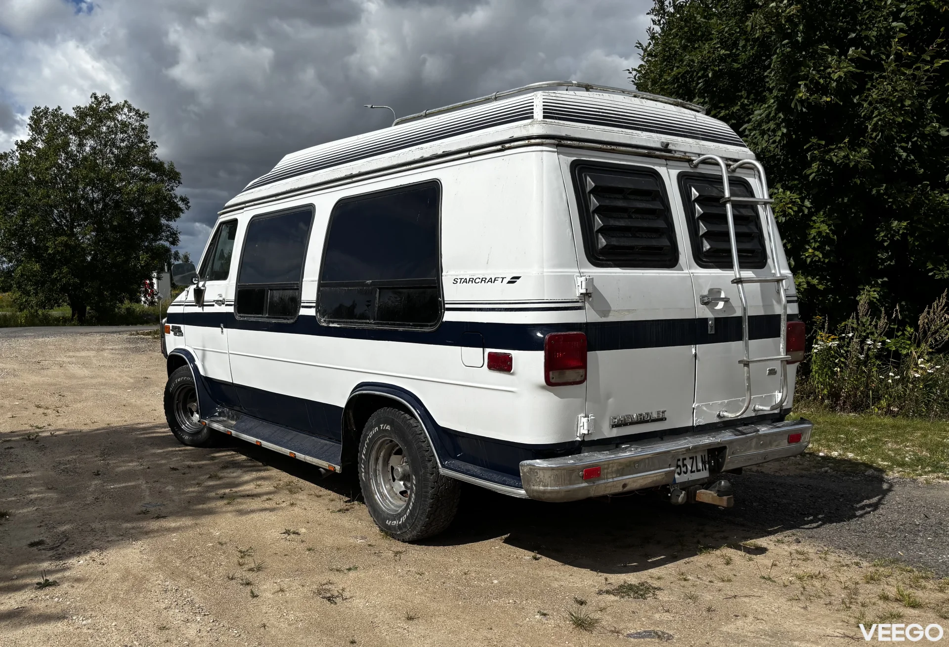 Chevrolet Chevy Van G20 6.2 97kW