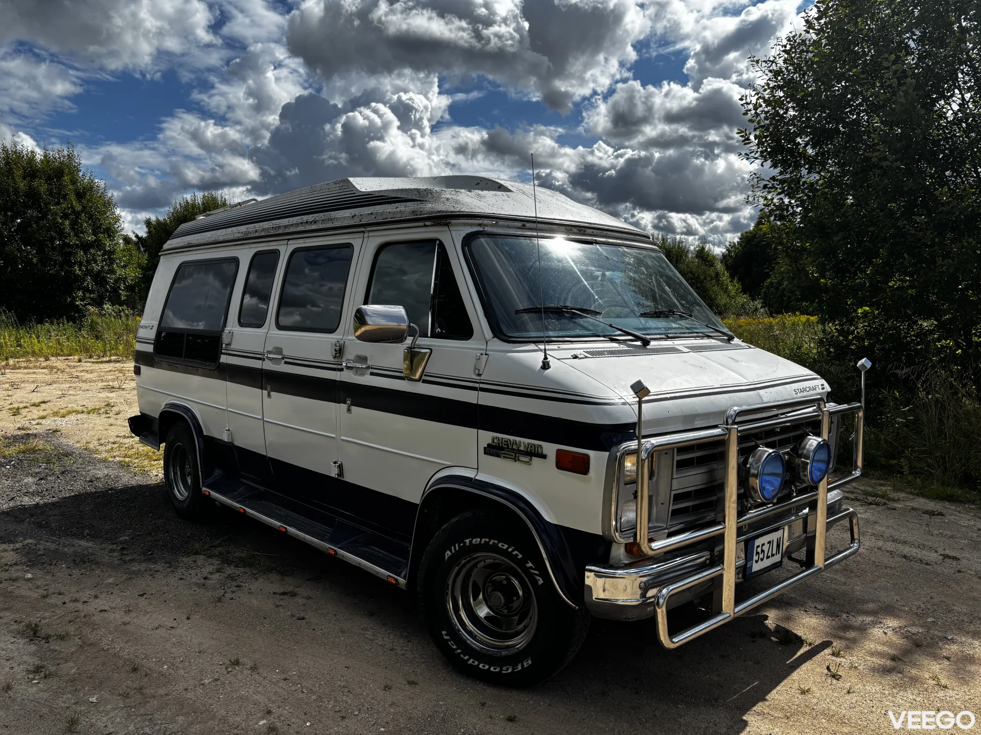 Chevrolet Chevy Van G20 6.2 97kW