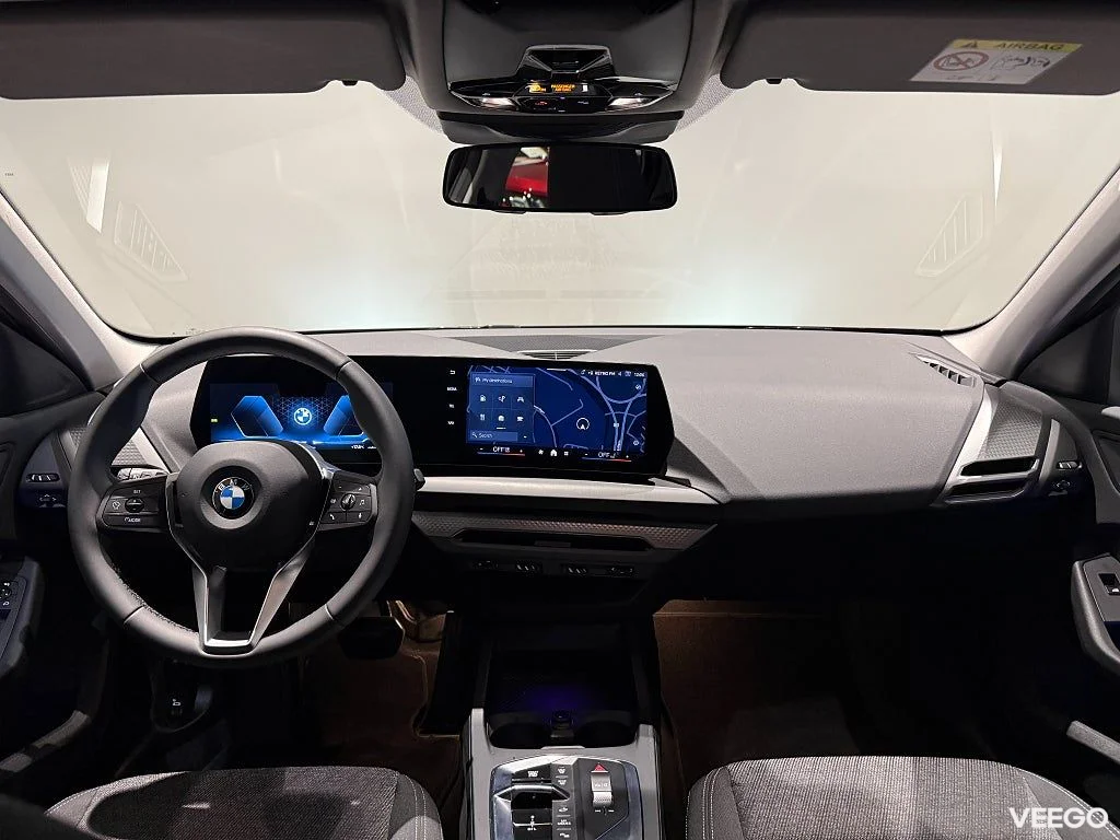 BMW 120 M Sport Design Backkamera Rattvärme Tonade Rutor 18" 0kW