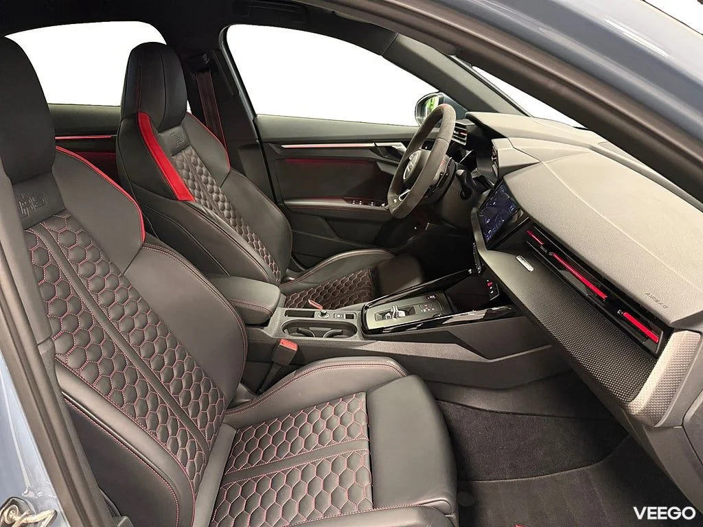 Audi RS 3 Sedan 400HK /RS-Design+ /HuD /Sportavgas /Se Spec 294kW