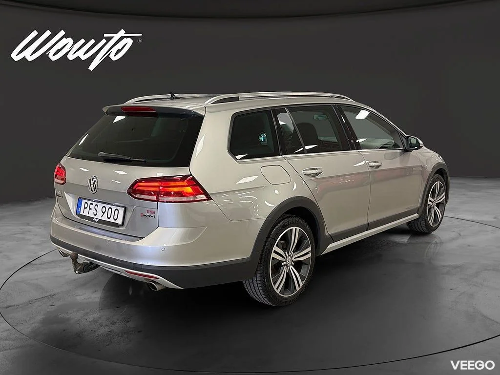 Volkswagen Golf Alltrack 1.8 TSI 4M DSG 180HK /Massage /Pano 132kW