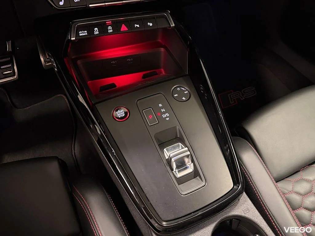 Audi RS 3 Sedan 400HK /RS-Design+ /HuD /Sportavgas /Se Spec 294kW