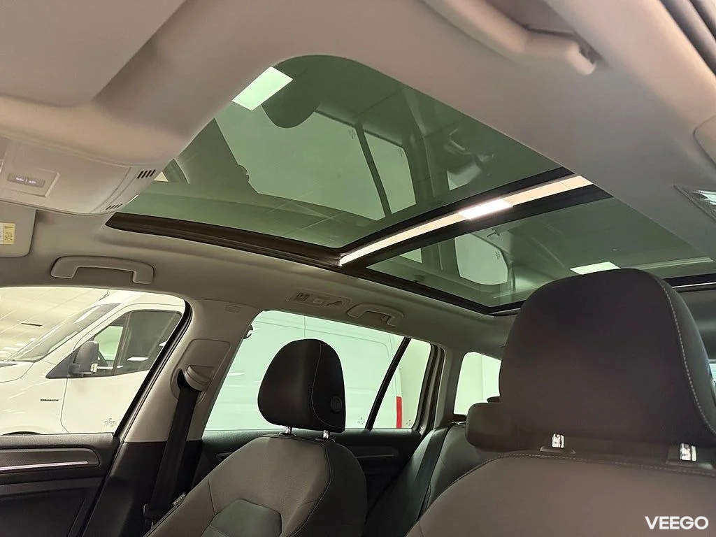 Volkswagen Golf Alltrack 1.8 TSI 4M DSG 180HK /Massage /Pano 132kW