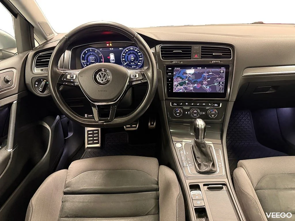 Volkswagen Golf Alltrack 1.8 TSI 4M DSG 180HK /Massage /Pano 132kW