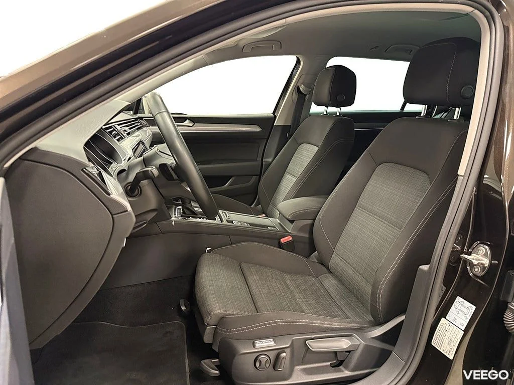 Volkswagen Passat SC DSG 150HK R-Line Executive Business /Moms 110kW