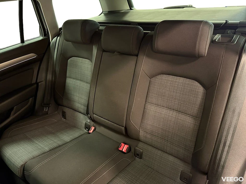 Volkswagen Passat SC DSG 150HK R-Line Executive Business /Moms 110kW