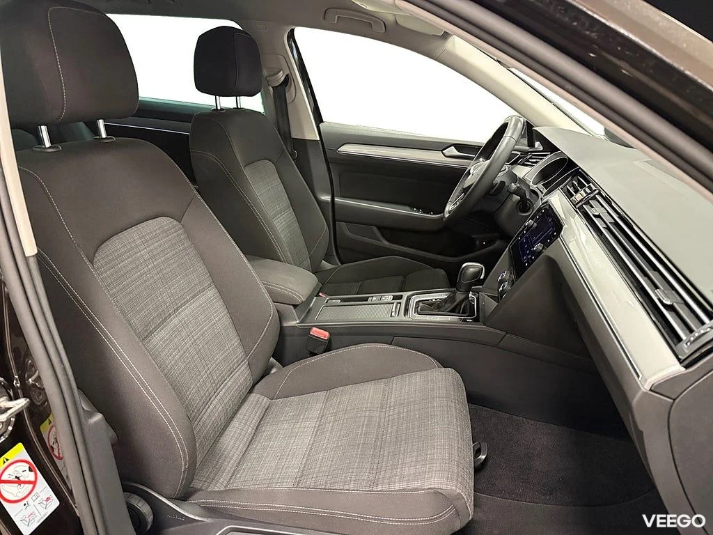 Volkswagen Passat SC DSG 150HK R-Line Executive Business /Moms 110kW