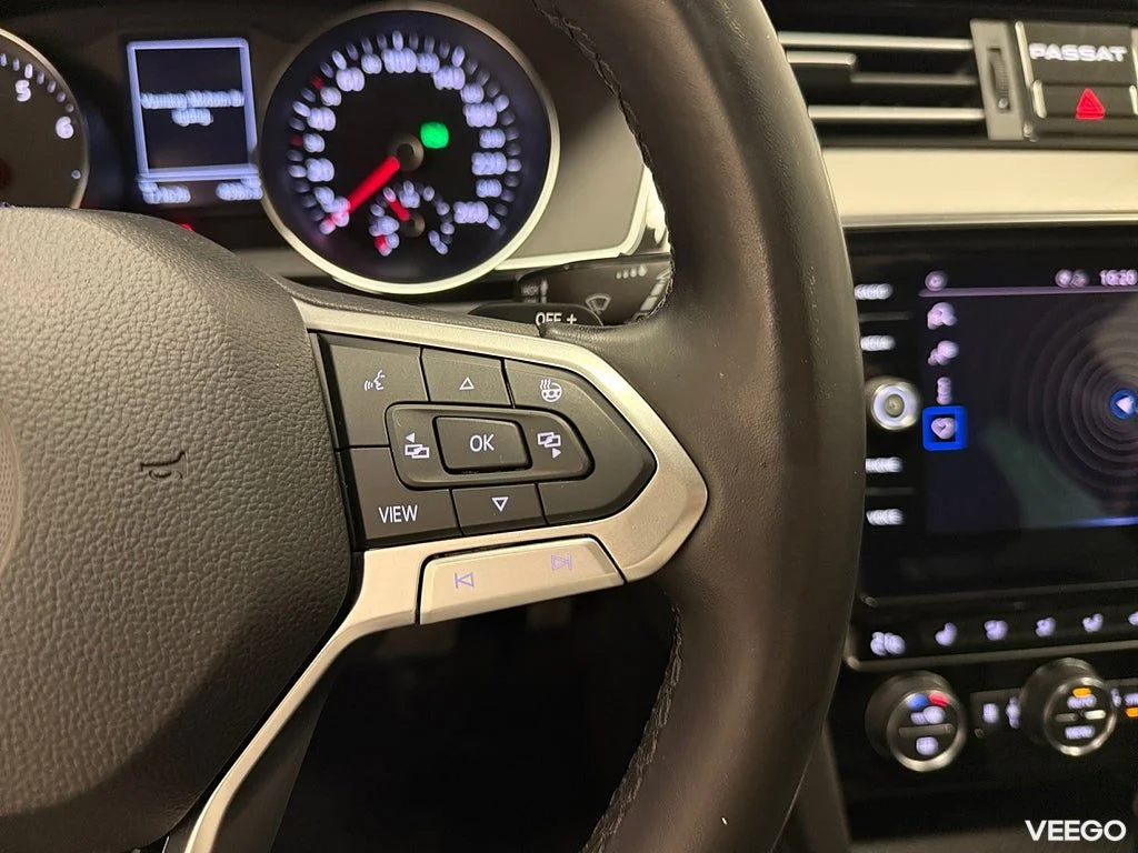 Volkswagen Passat SC DSG 150HK R-Line Executive Business /Moms 110kW