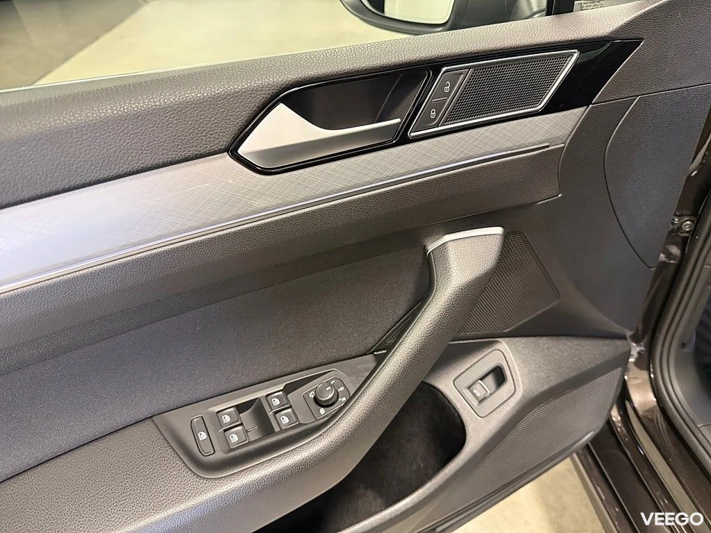 Volkswagen Passat SC DSG 150HK R-Line Executive Business /Moms 110kW