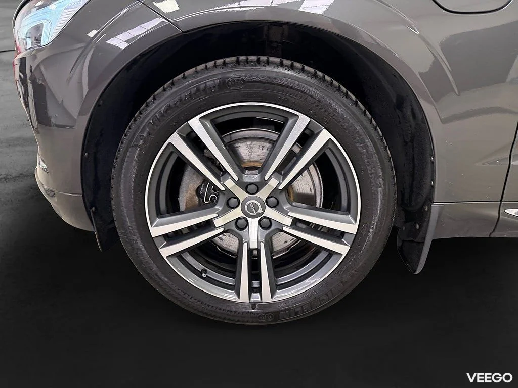 Volvo XC60 T8 TwEn AWD 392HK Inscription /Pano /Luft/Massage 288kW