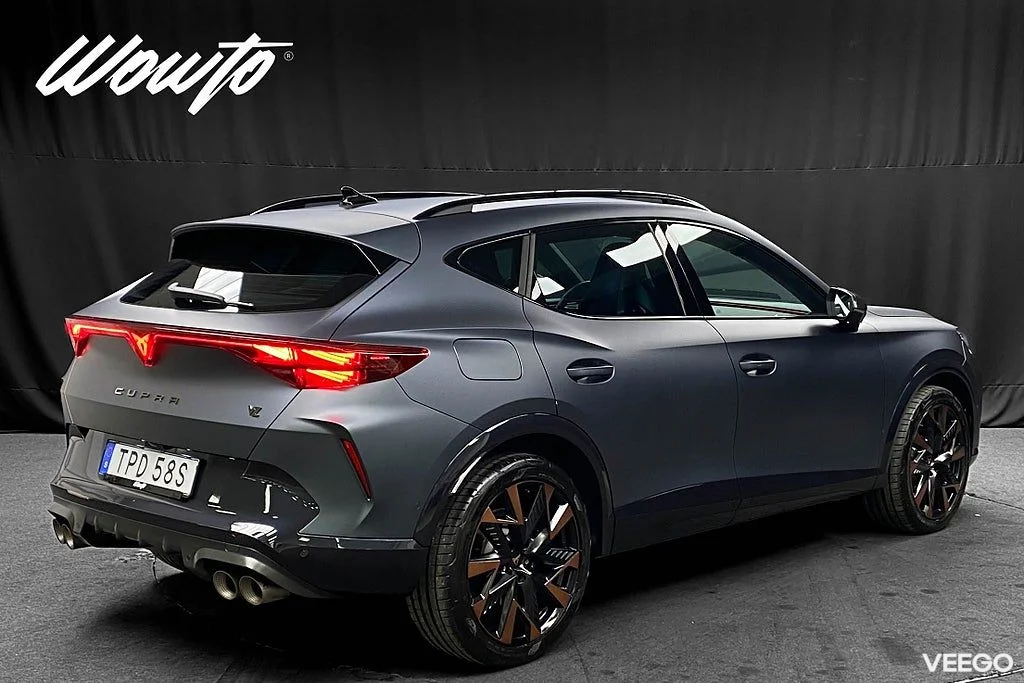 Cupra Formentor VZ 4Drive DSG 333HK Extreme /Akrapovic /Se Spec /Moms 245kW