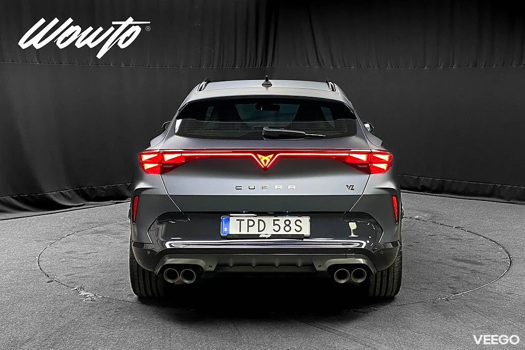 Cupra Formentor VZ 4Drive DSG 333HK Extreme /Akrapovic /Se Spec /Moms 245kW