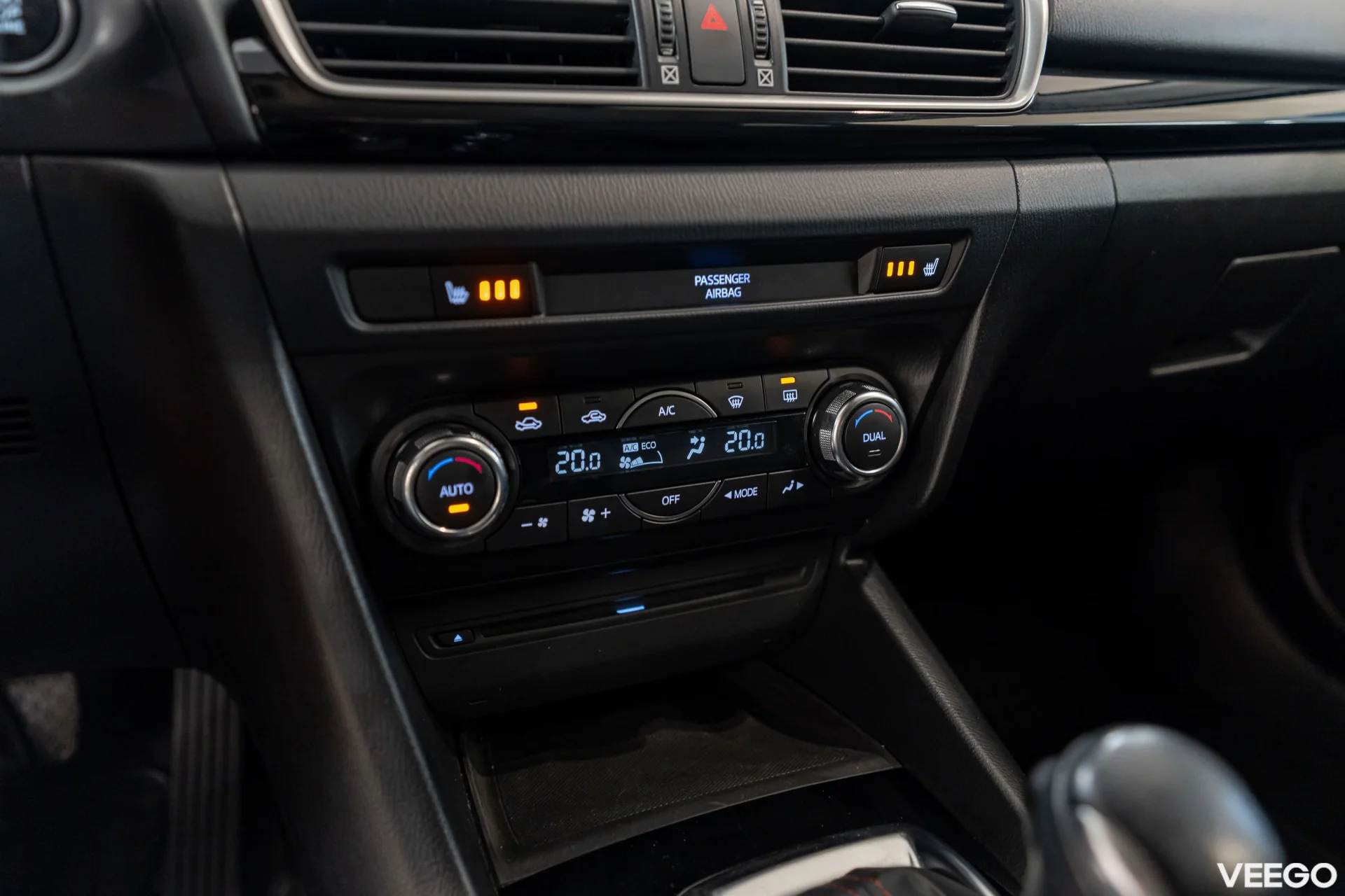Mazda 3 Premium Skyactiv-G 2 88kW