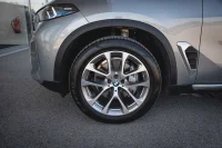 BMW X5 xDrive MHEV 3 210kW thumbnail