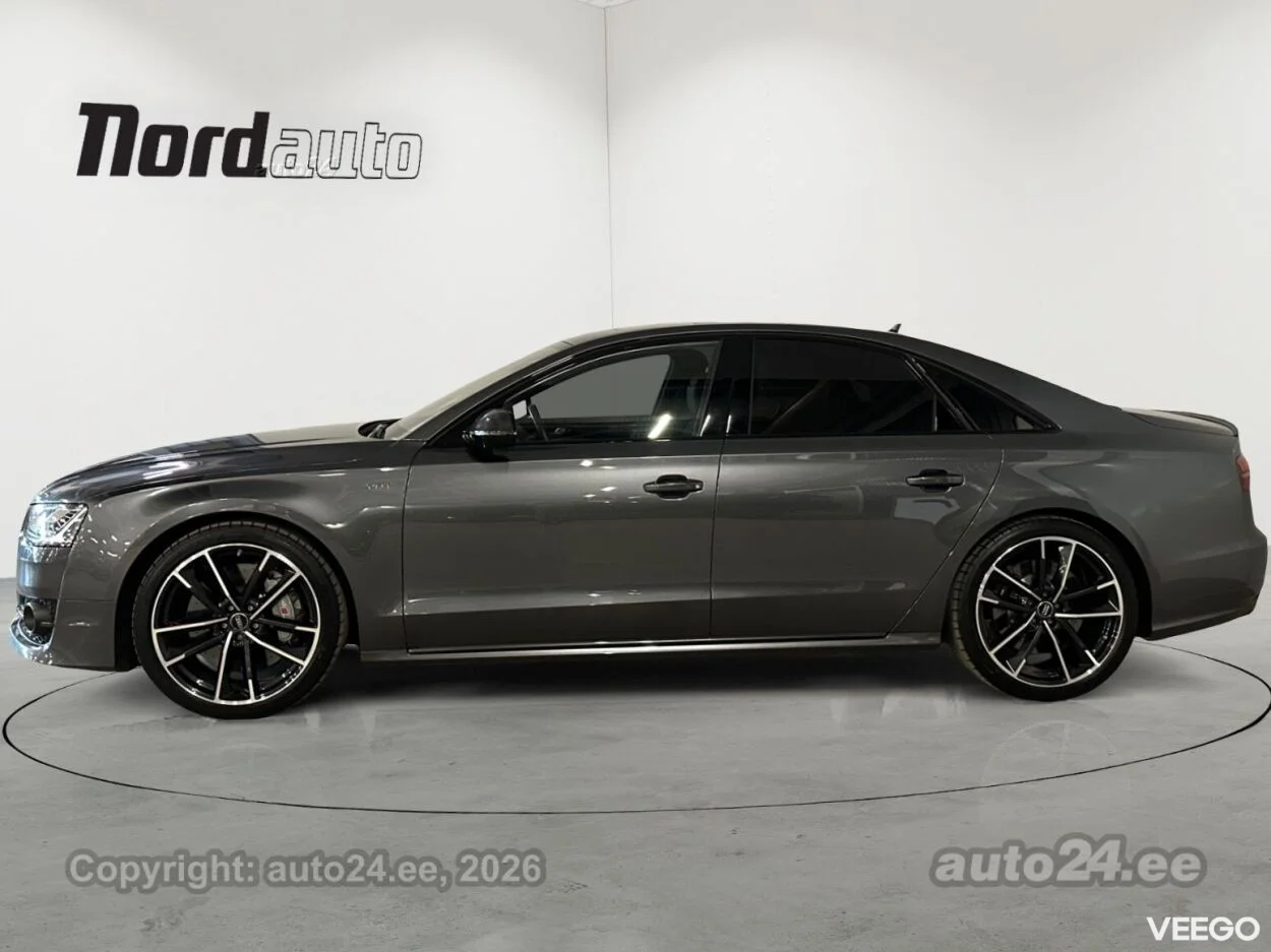 Audi S8 PLUS Quattro 4 445kW