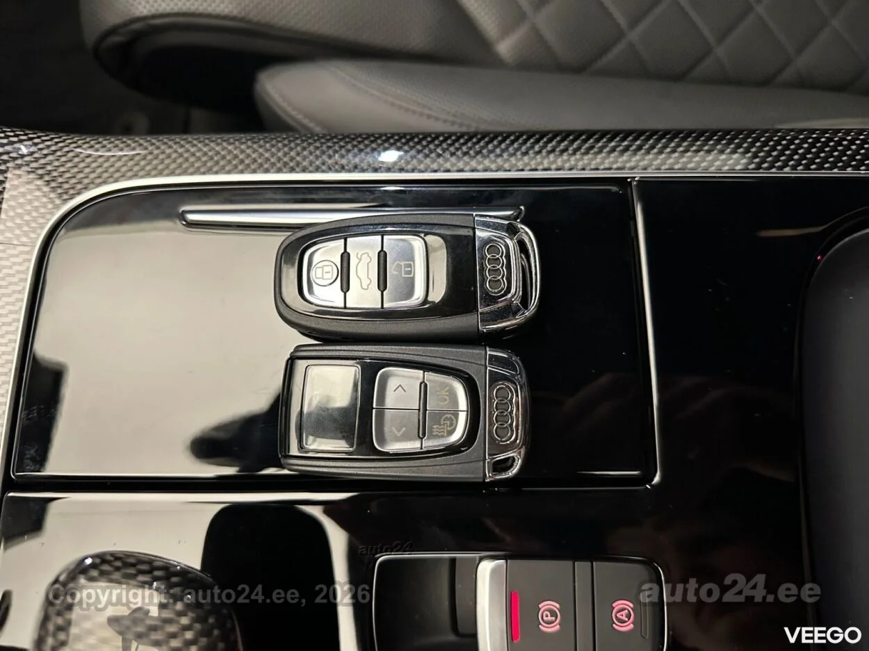 Audi S8 PLUS Quattro 4 445kW